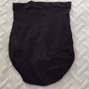 Control Top shapewear